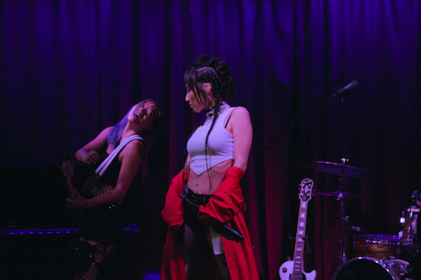 AZRA performing her at her EP release at The Hotel Cafe in Los Angeles on July 28, 2023.