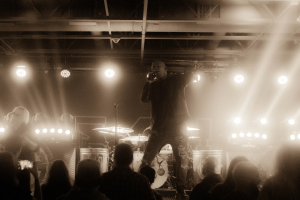 Alt. metal/hard rock band SAUL rocking the TAK Music Venue and treating the Fargo audience to all their hit songs.