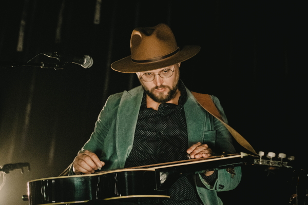 NEEDTOBREATHE beginning their tour, performing at Winnipeg's Burton Cummings Theatre.