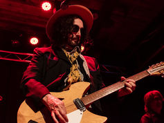 Mike Campbell performing at Winnipeg's Park Theatre with his new band The Dirty Knobs.