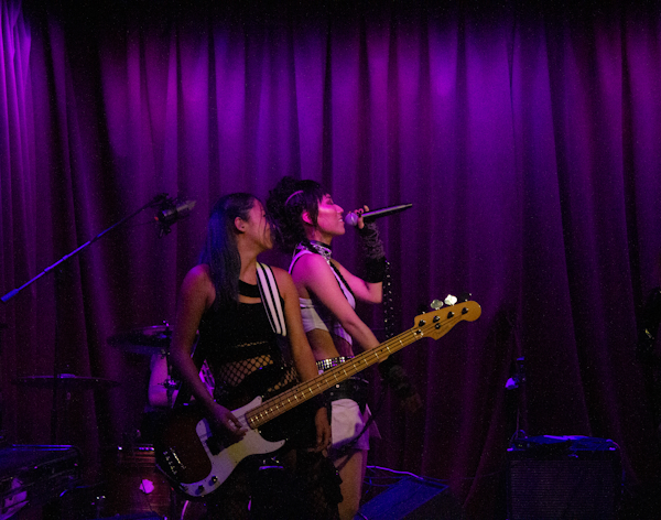 AZRA performing her at her EP release at The Hotel Cafe in Los Angeles on July 28, 2023.