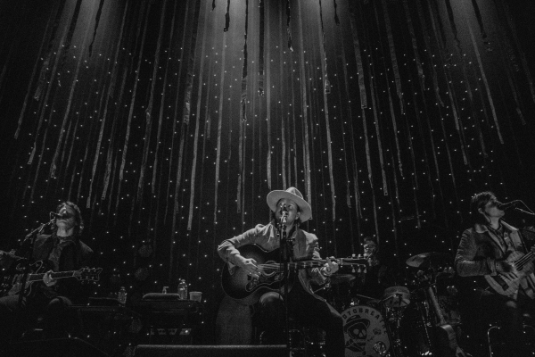 NEEDTOBREATHE beginning their tour, performing at Winnipeg's Burton Cummings Theatre.
