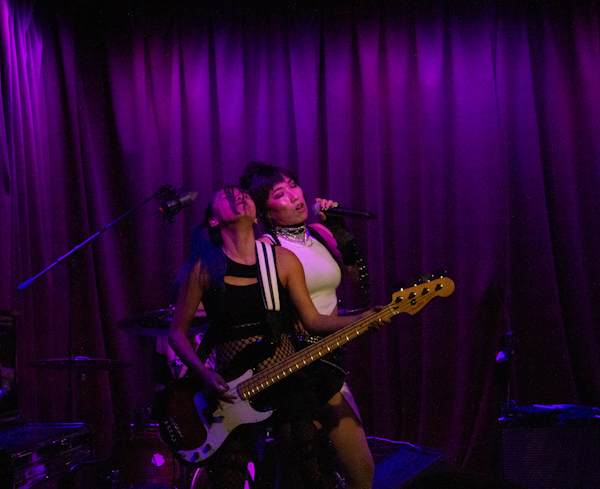 AZRA performing her at her EP release at The Hotel Cafe in Los Angeles on July 28, 2023.