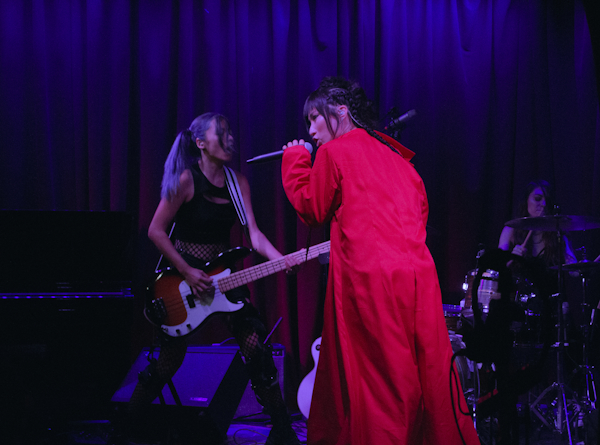 AZRA performing her at her EP release at The Hotel Cafe in Los Angeles on July 28, 2023.