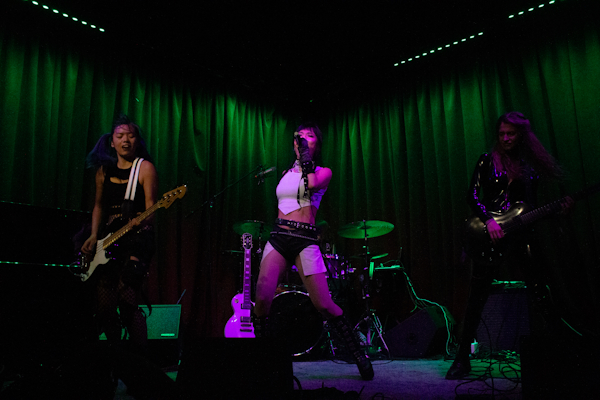 AZRA performing her at her EP release at The Hotel Cafe in Los Angeles on July 28, 2023.