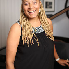 Interview With Jazz and Christian Vocalist Donna Singer