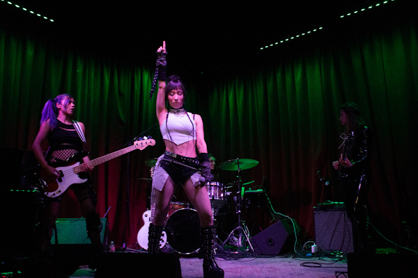 AZRA performing her at her EP release at The Hotel Cafe in Los Angeles on July 28, 2023.