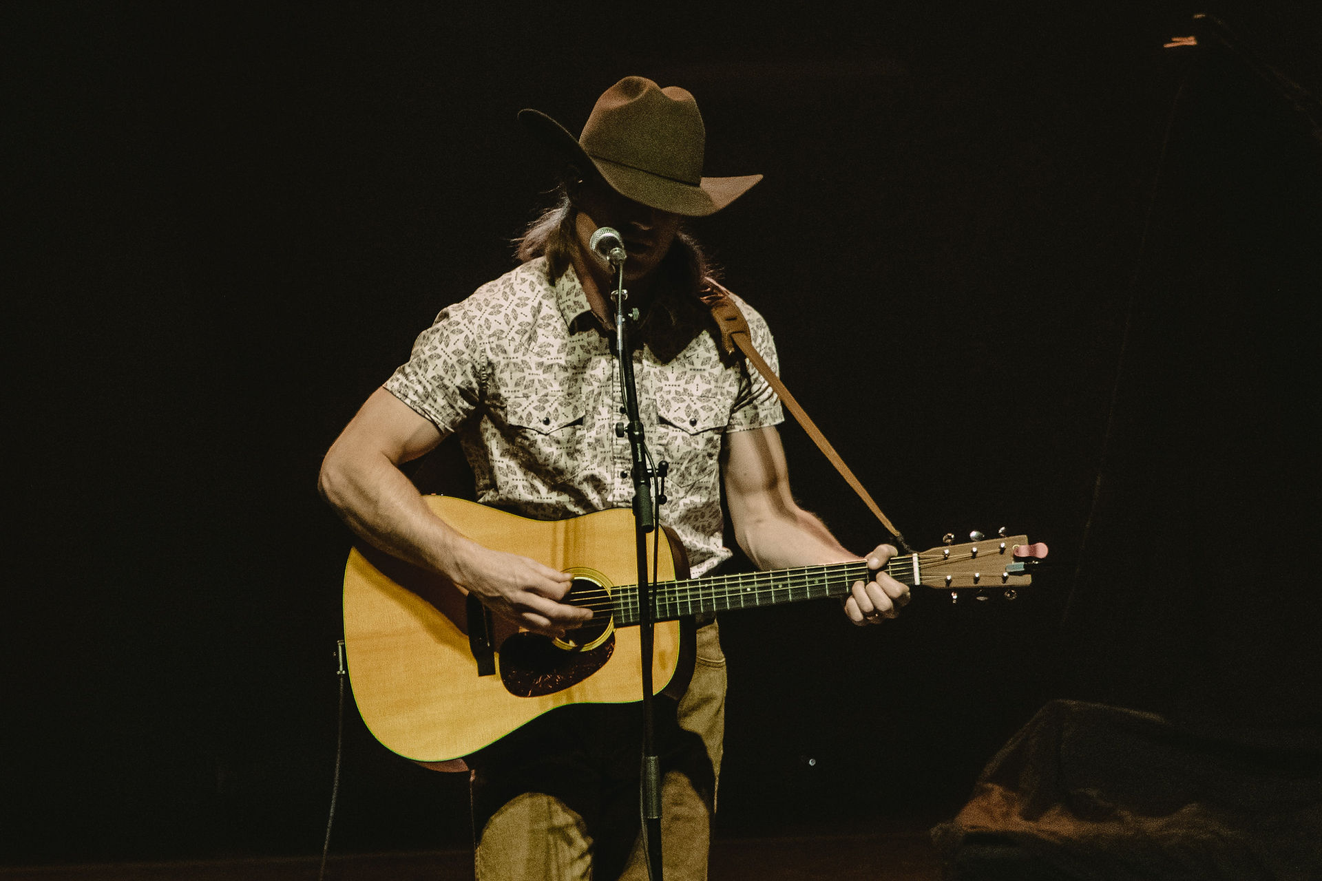 Jade Eagleton performing in Winnipeg, opening up for Lainey Wilson.