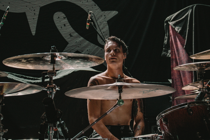 Post-hardcore/metalcore band Bad Omens performing at Winnipeg's Park Theatre.