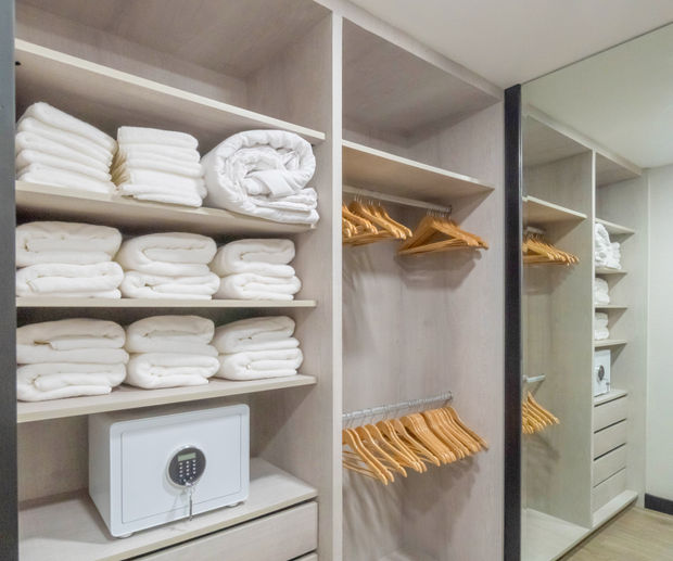 456-SC-GHR-Grand Hyatt Residence-Walk-in Closet-The Lead Realty.jpg