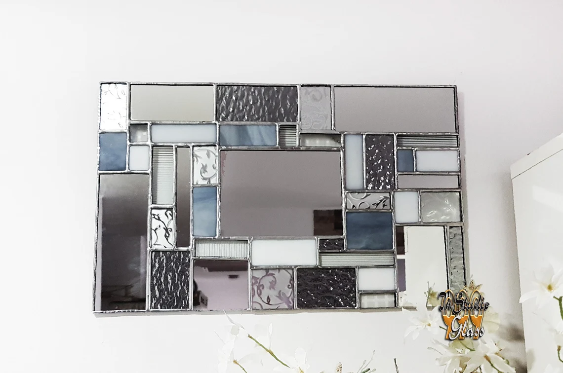 Przykład mozaiki lusterkowej Art Deco