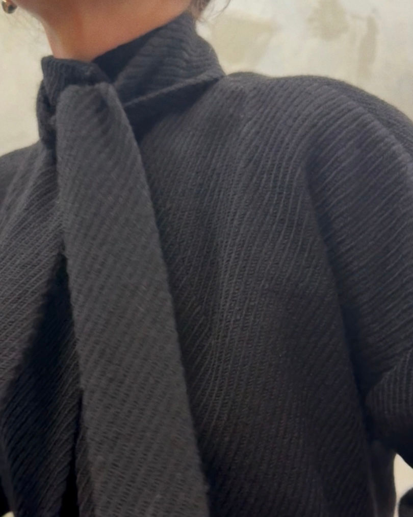 Thumbnail: DONNA KARAN Y2K Tie Front Wool Jacket S