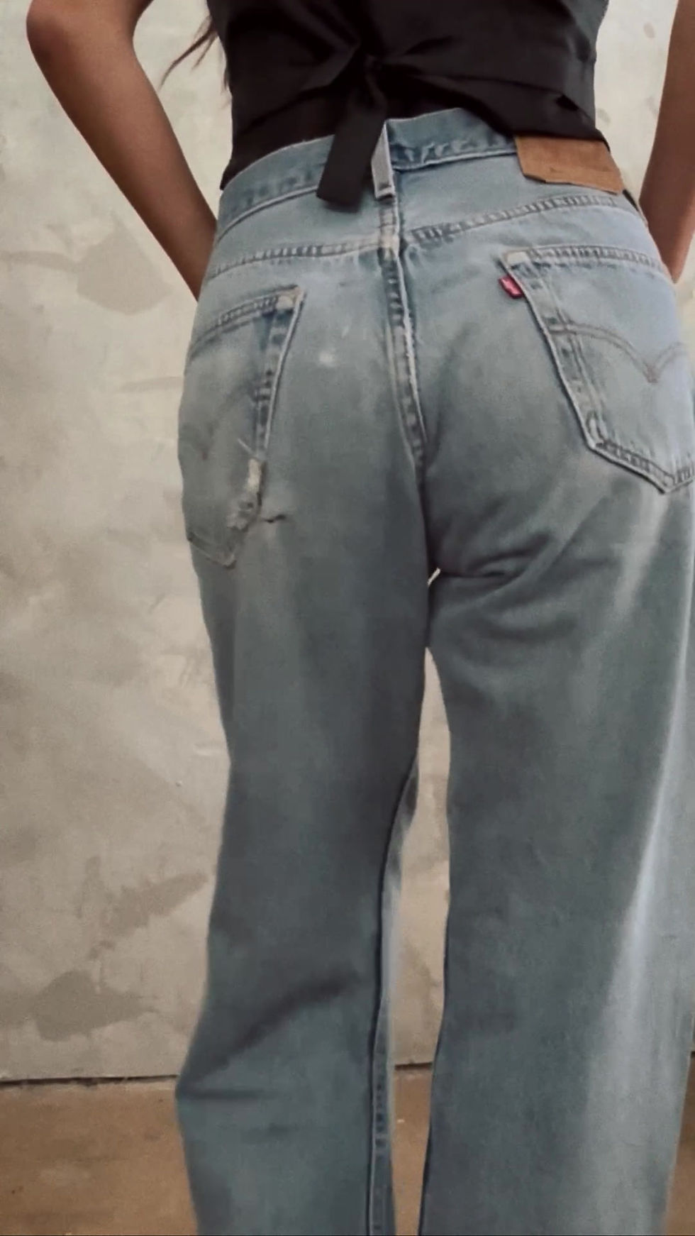 Thumbnail: LEVIS 501 Classic Fit 90s Med Stone 32W