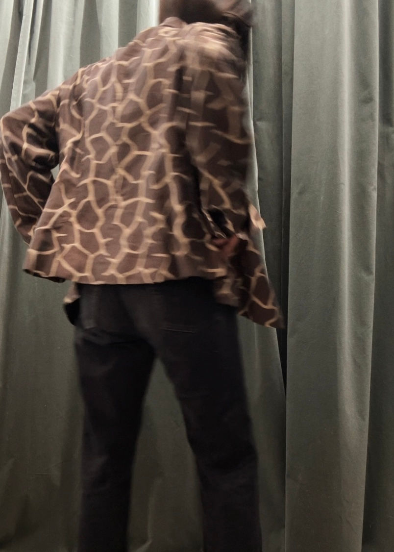 Thumbnail: MAX MARA Giraffe Silk Shirt Jacket M