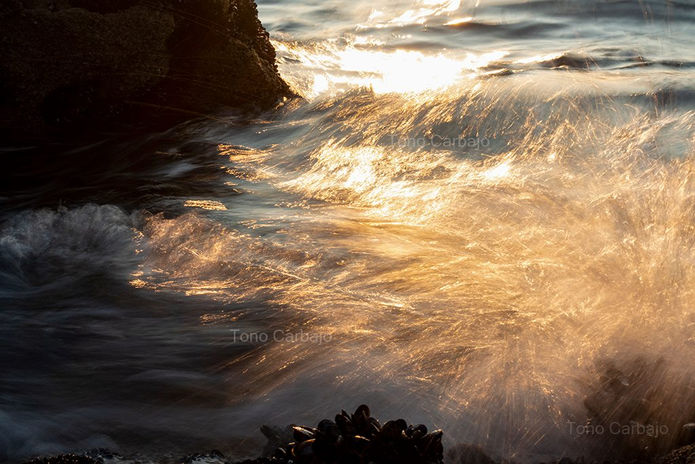 Momentos en los que el sol se hace líquido y el mar es luz.