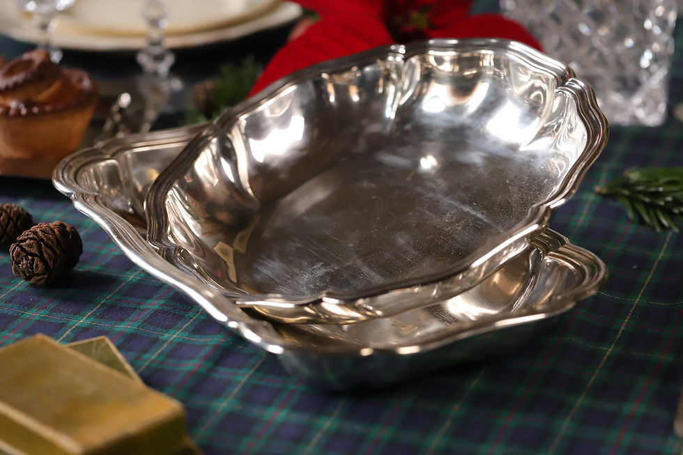 Miniature : Une paire de plat de service  en métal argenté