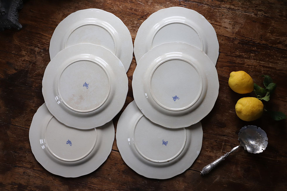 Thumbnail: Set of 6 Gien rooster and peony plates