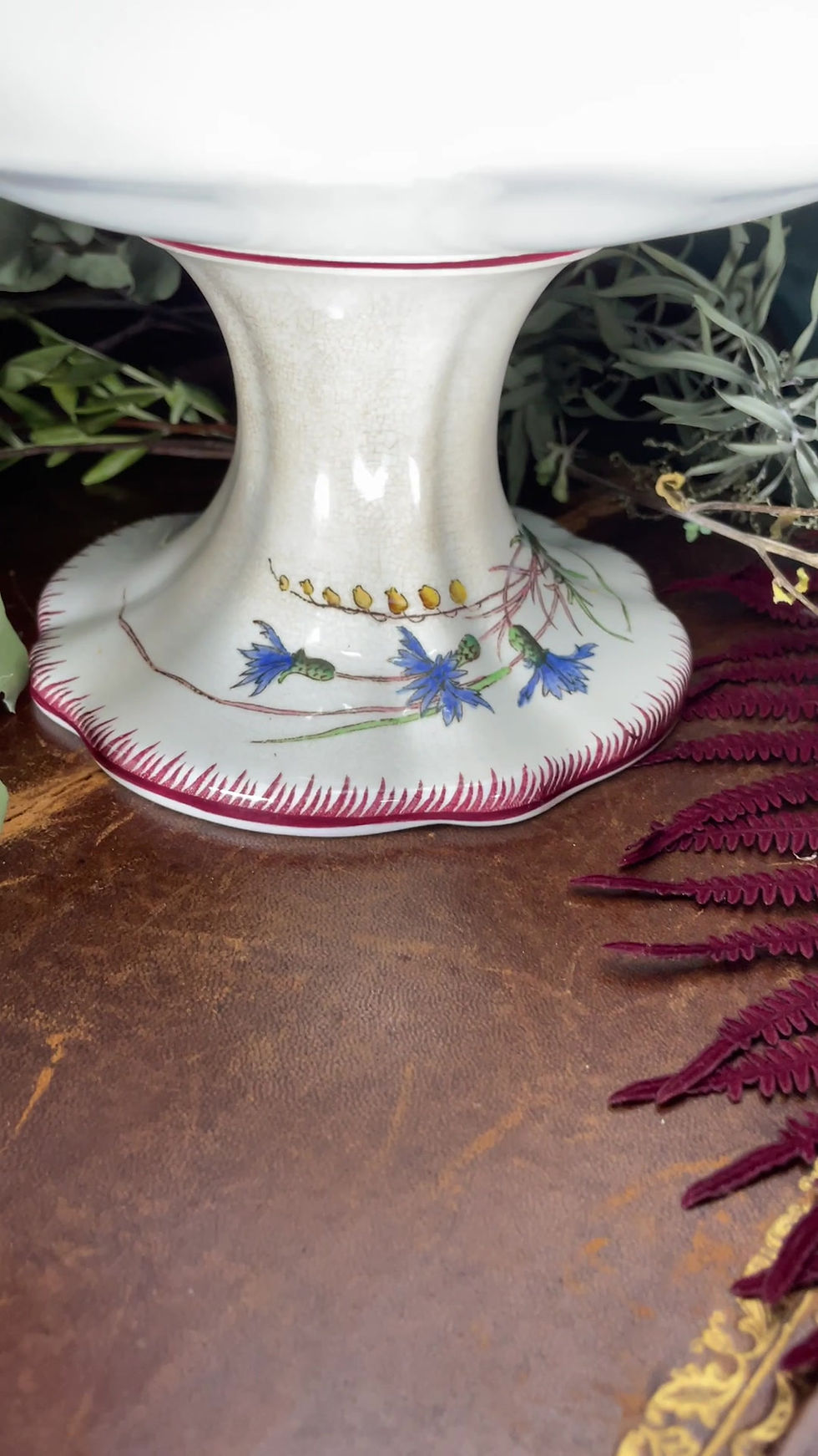 Thumbnail: Ironstone Sarreguemines fruit stand, Papillon model circa 1875