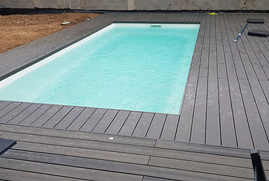 Terrasse bois composite Fiberdeck à Saint-Germain-sur-Morin (77860)