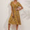 Thumbnail: Vintage Women Floral Short Sleeve 