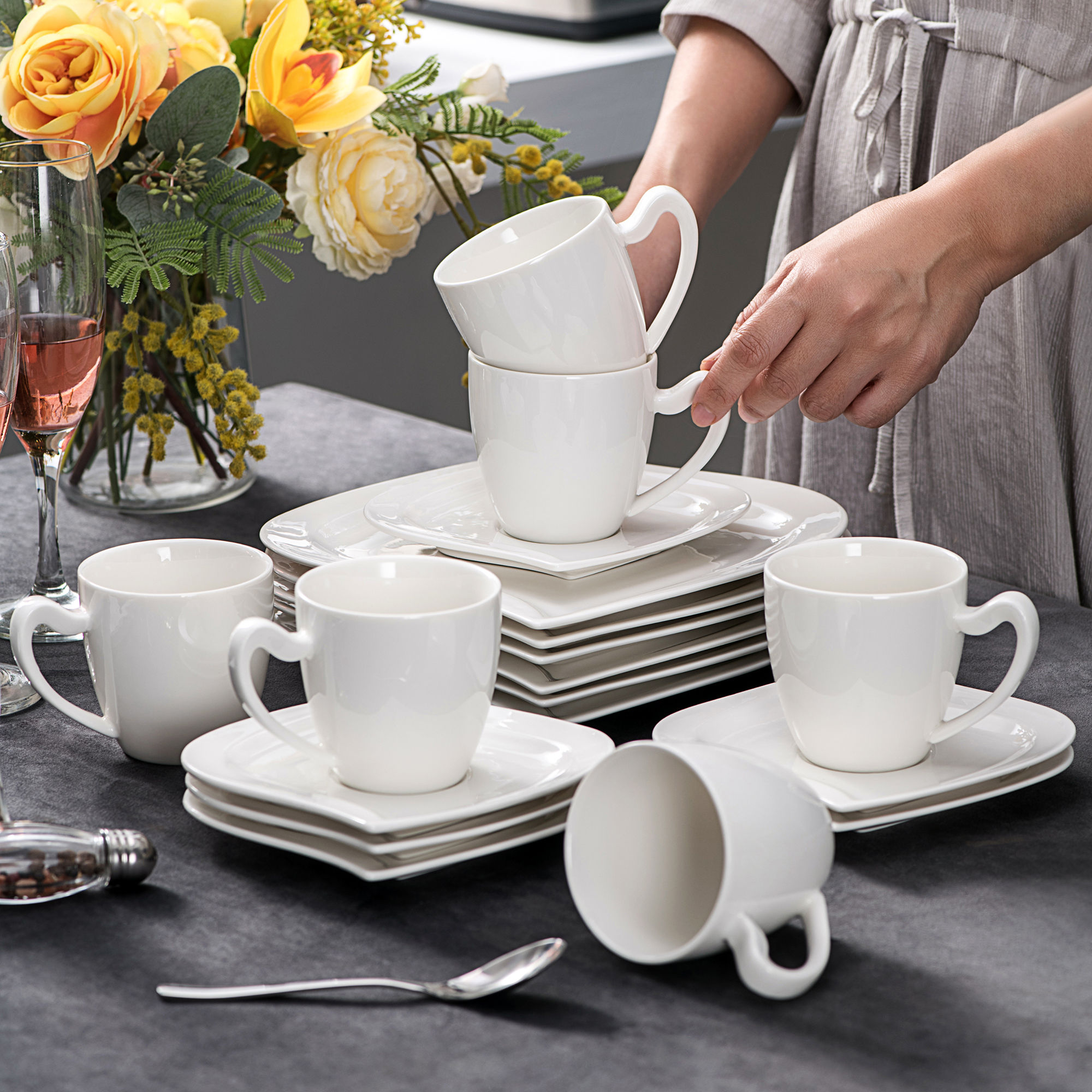 MALACASA Elvira 18-Piece White Porcelain 