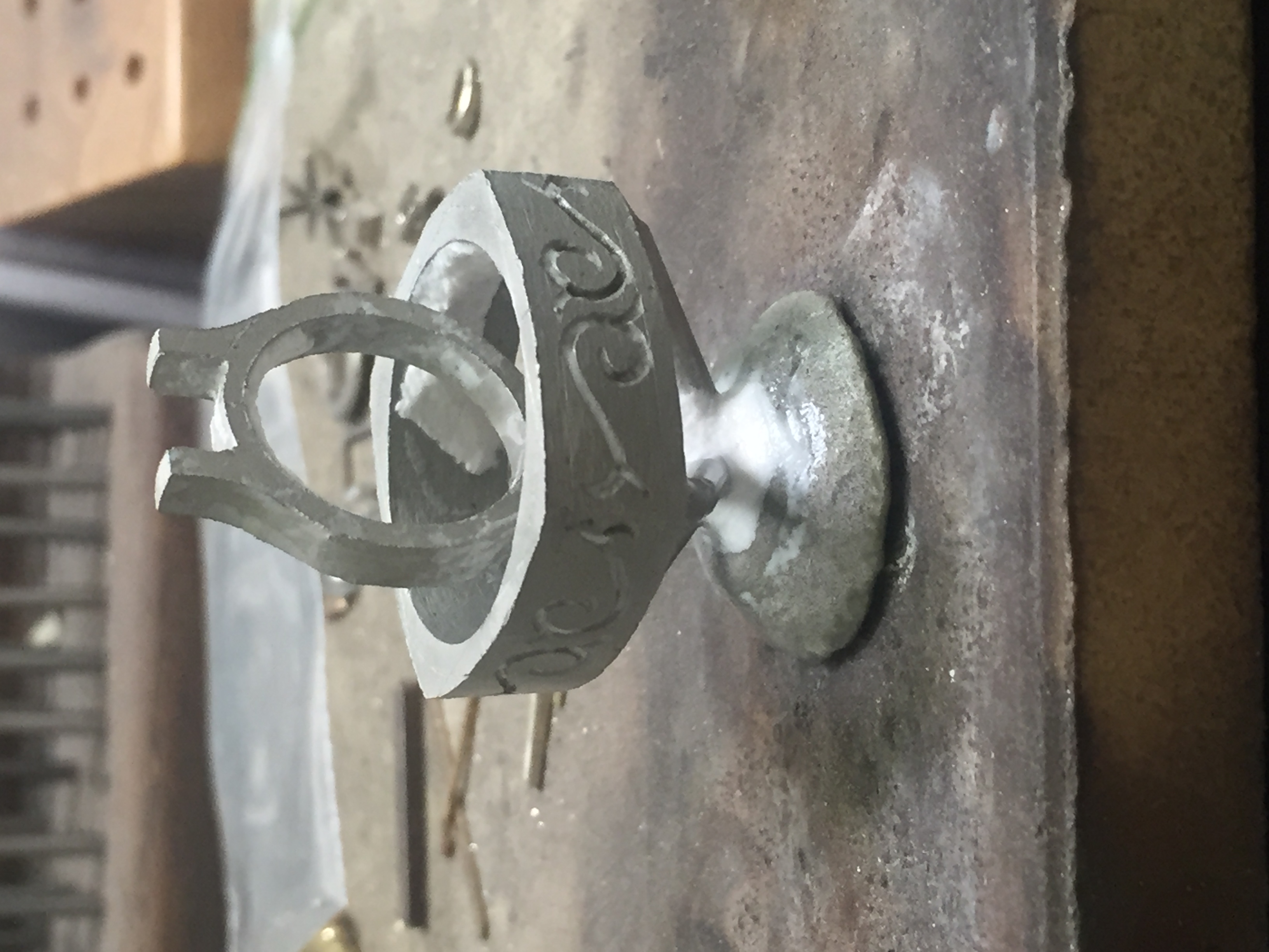 Cast ring before gold inlay