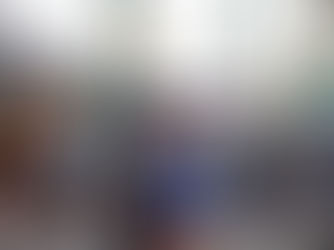 Primeiro sábado da Feira do Livro lota a Praça da Alfândega