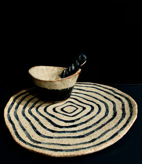 Angela Gonzalez, artbygonzalez, art, tech, technology, sustainability, contemporary art, ceramics, bowl, plate, tableware, tray, spoon, vase, clay, brownstone, glaze, glazed ceramics, ceramic home decor, stoneware, ceramic vessel, saucers, rakú, loafer, pottery, handmade, hand-building, pinching built, slab built, pots, ceramics, artisan pottery, contemporary ceramics, ceramic sculptures, one-of-a-kind ceramics, ceramic art gifts, local ceramics, minimalist pottery, interior design