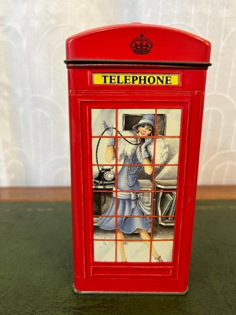 Boite métal tirelire cabine téléphonique anglaise
