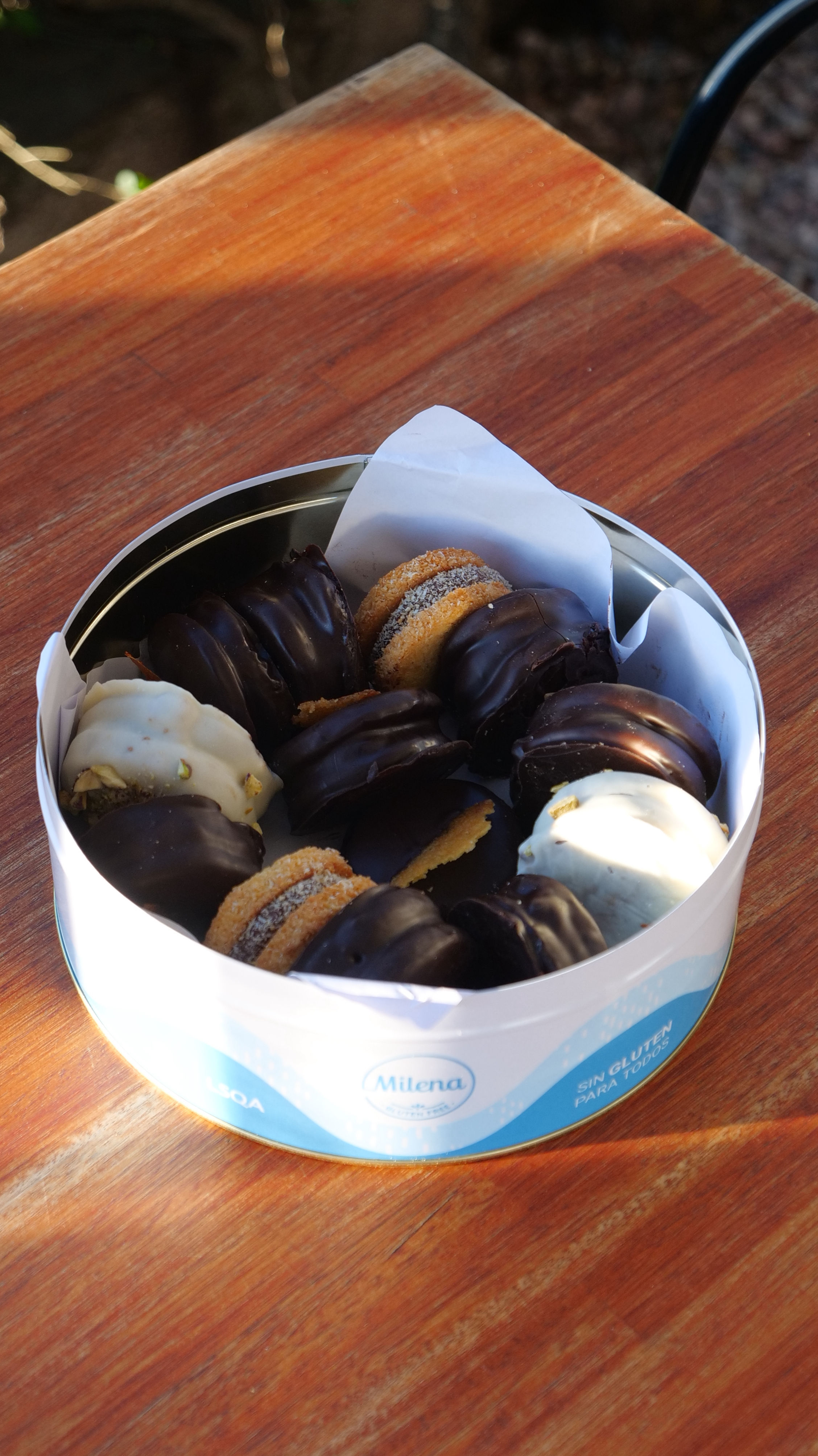 Lata de Alfajores Mamá