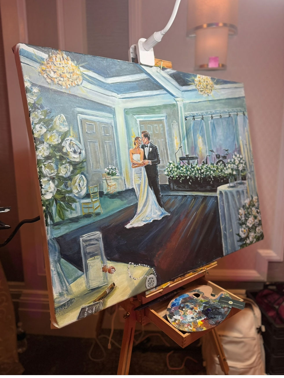Best live wedding painter in Austin, Aver Miller of A. Curtis Creations
