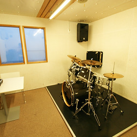 7 studio