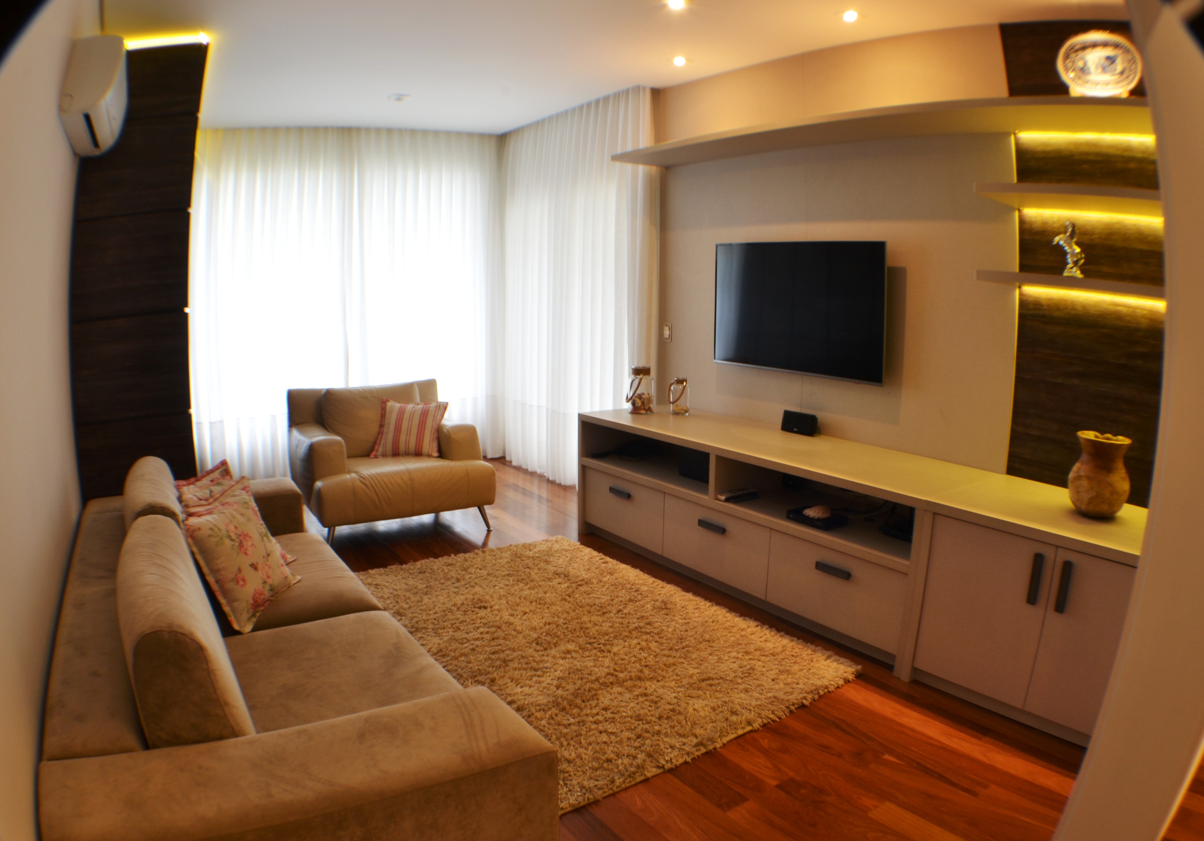 Design Roberto Moreira