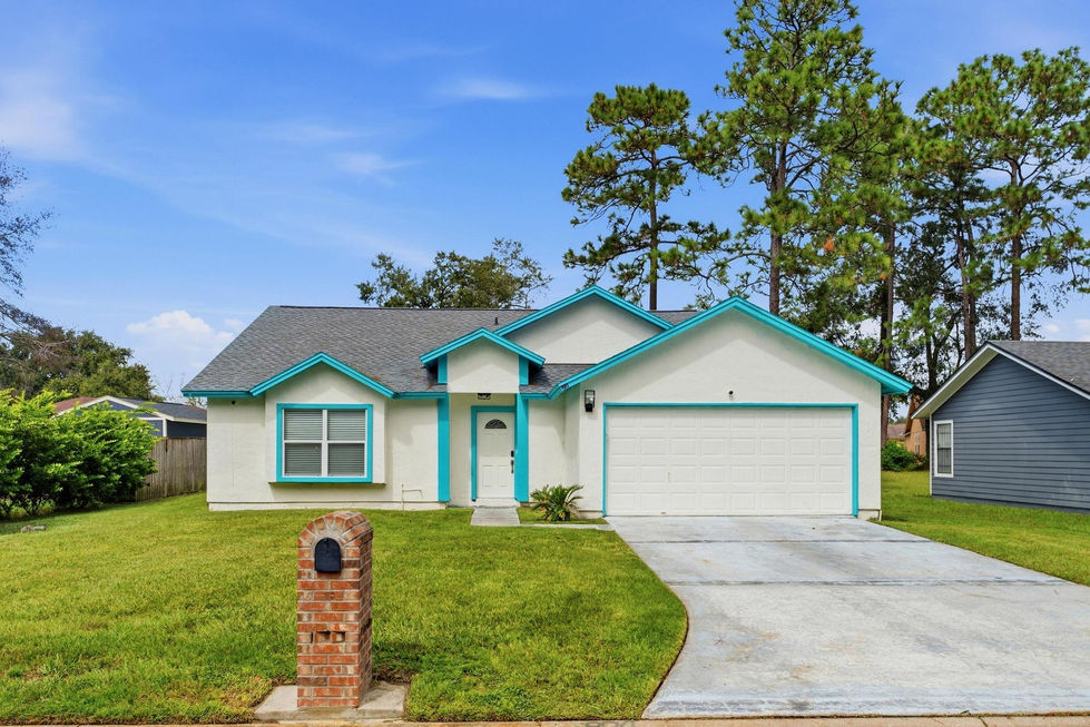 Front exterior – PhotographyByDereck, Jacksonville FL