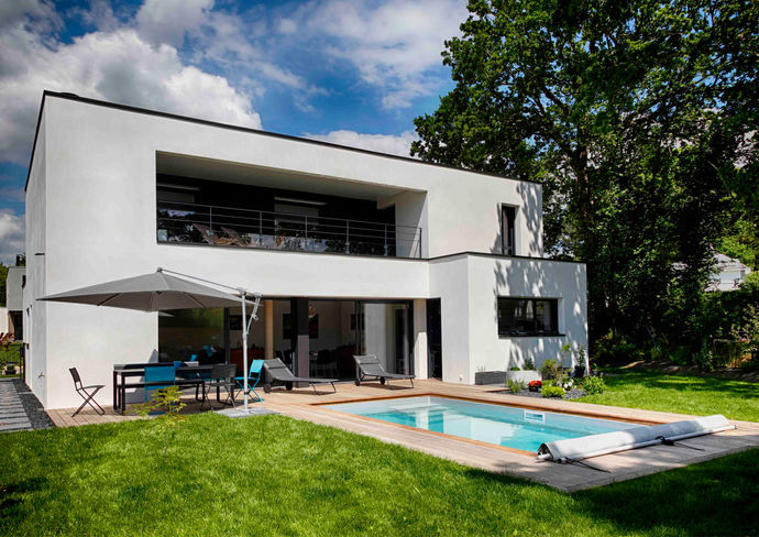 Paysagiste Vels Paysage à Vannes réalise travaux d'espaces verts, terrassement, végétal, abris, clôtures, carrelage, murets