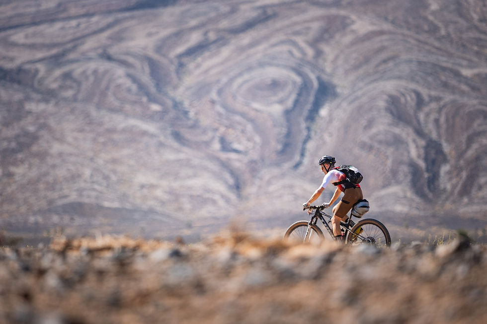 Participante en desierto de Ma´da durante la tercer etapa de la Skoda Titan Desert Marruecos. @aiztolbilba