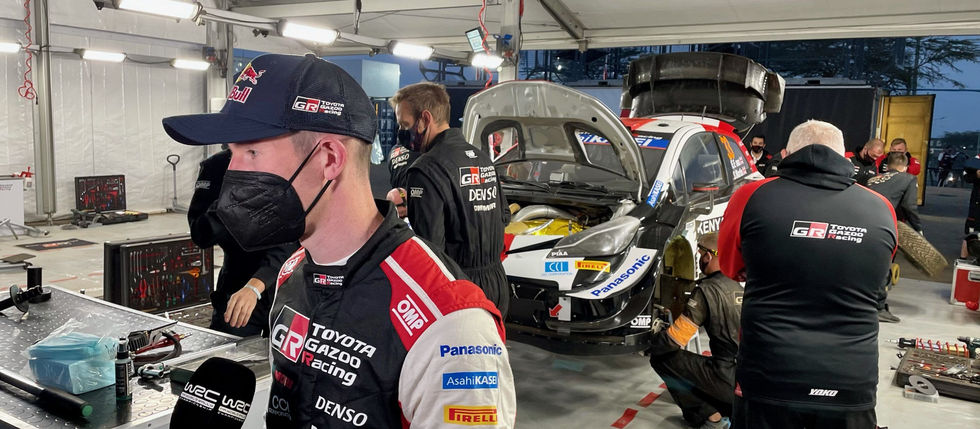 Elfyn in the points despite broken suspension