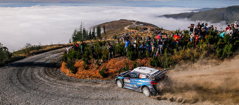 Elfyn in the fight for podium spot at Rally Chile