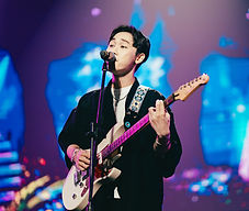 no logo -HNF04423_edited.jpg