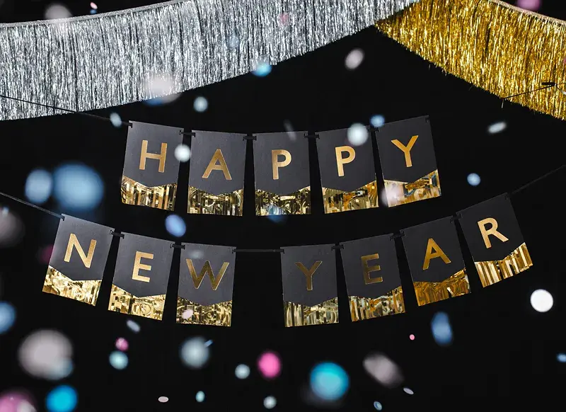 Banner Happy New Year, 135x16,5 cm
Banner Happy New Year, made of black paper wi