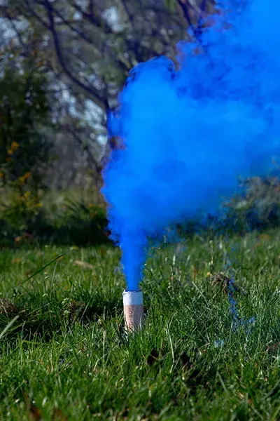 Thumbnail: Color Smoke Bomb ''It's a Girl/ boy '', 22.5 cm,blue/ pink
Smoke Bomb 