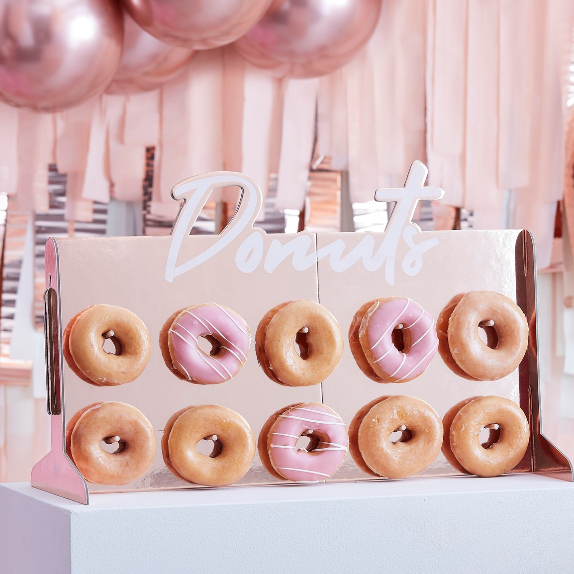 Ginger Ray Rose Gold foiled Donut / Doughnut Wall
