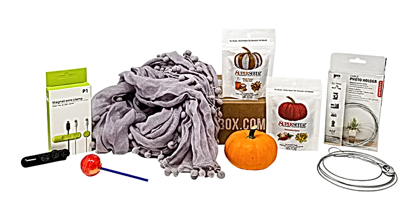 OCTOBER 2017 GIRLS BOX