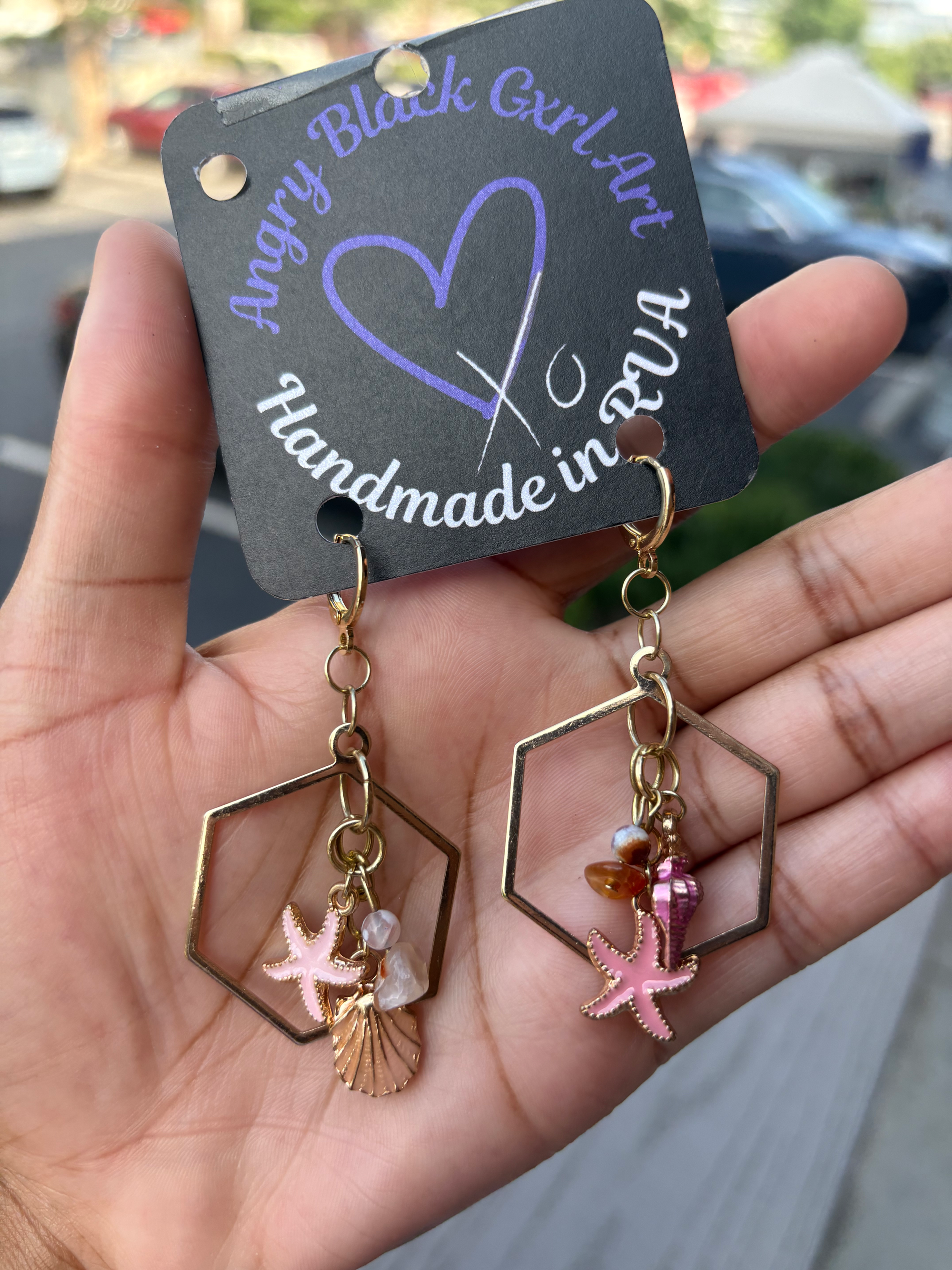Ocean’s Treasure earrings: pink 