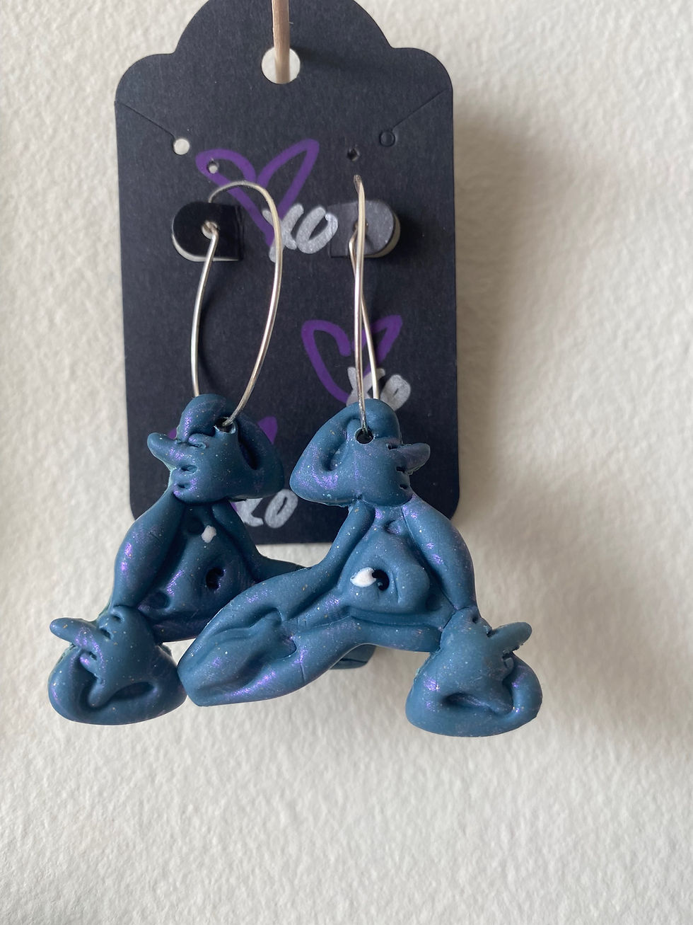 Thumbnail: FUterus Earrings - solid colors 