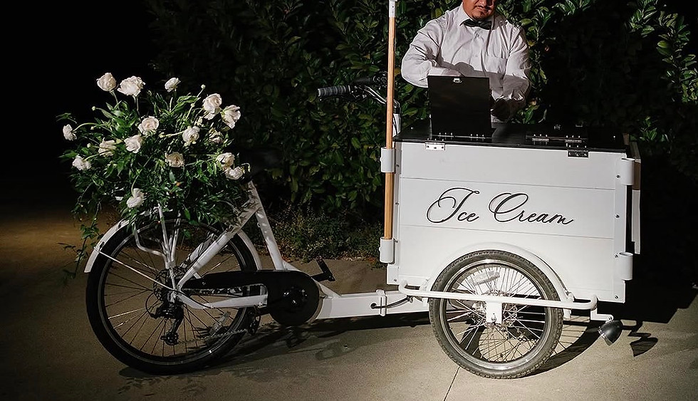 Signature Stillhouse Vintage Cart with Attendant