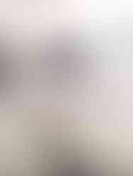 經典U型廚房設計:以發揮最大線性動線為目標,超大長條形工作枱、洗衣機、電磁爐及雪櫃均體現精準佈局。簡約時尚的廚櫃及吊櫃,令戶主輕鬆享受入廚體驗。