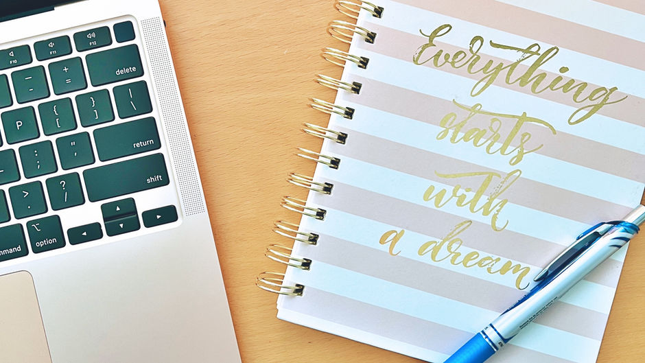 How I Went From an Out-of-Work Loser to Boss Babe in Under a Week, and It’s Not What You Think
