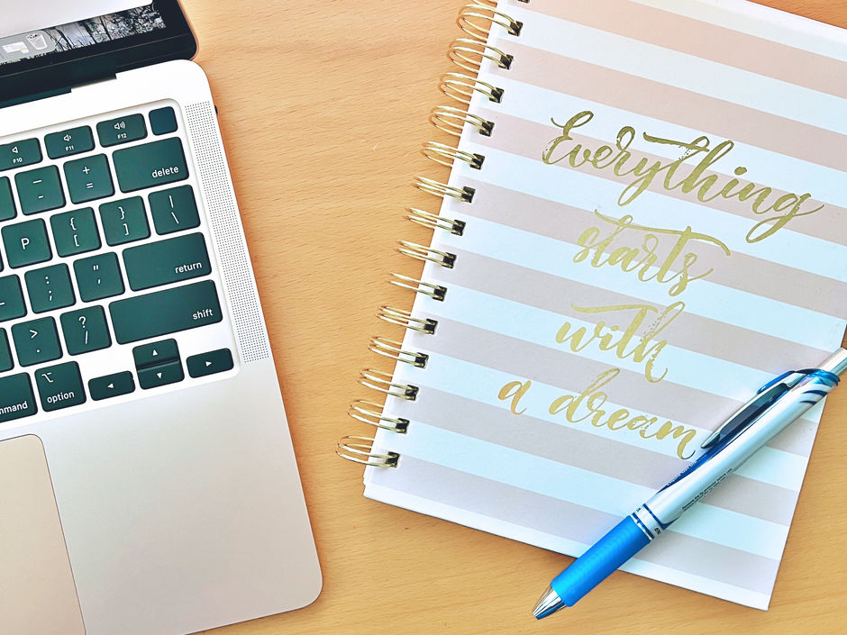 How I Went From an Out-of-Work Loser to Boss Babe in Under a Week, and It’s Not What You Think