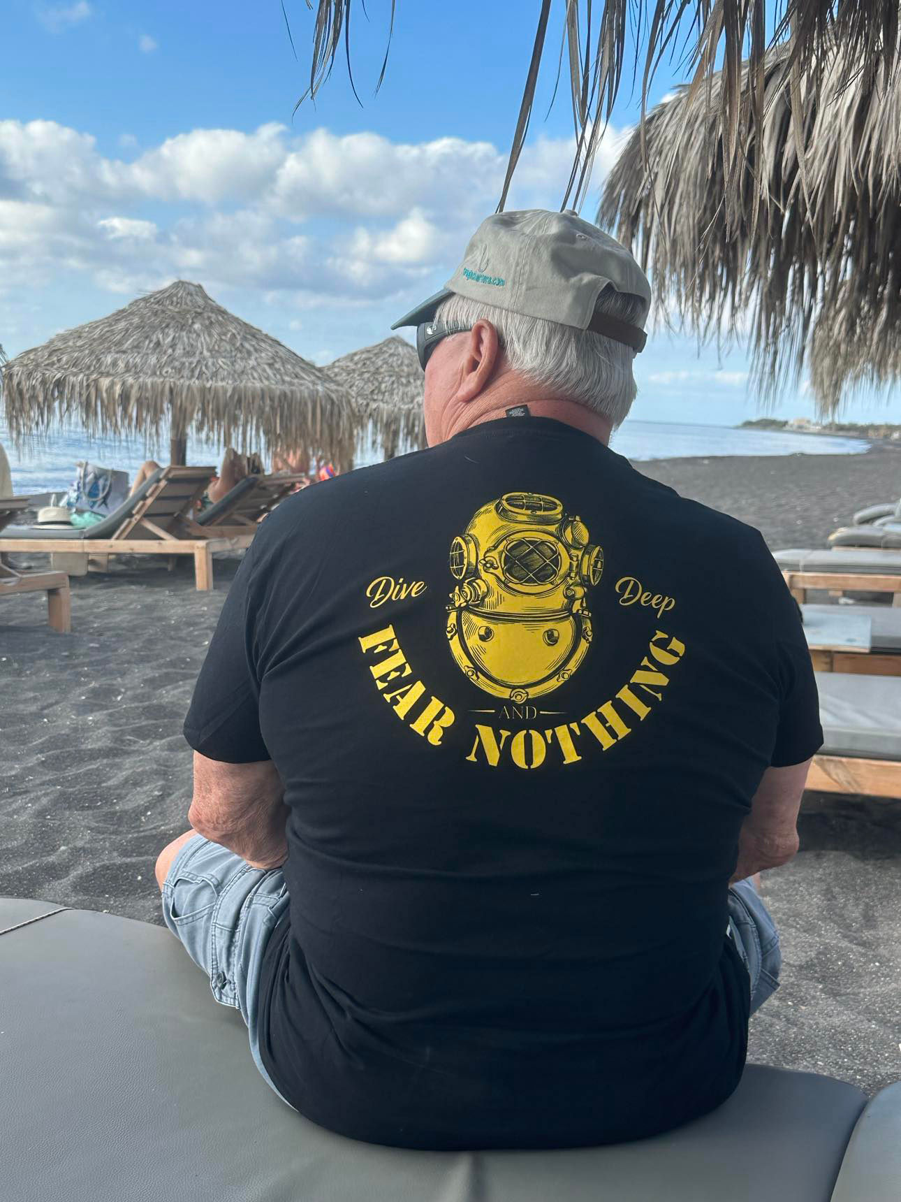 Black Dive Deep & Fear Nothing TShirt